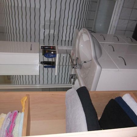 Leuk Vakantiehuisje 6P ブルンスム エクステリア 写真