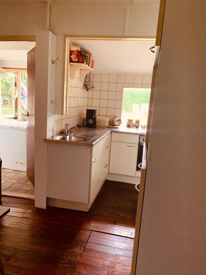 Leuk Vakantiehuisje 6P ブルンスム エクステリア 写真