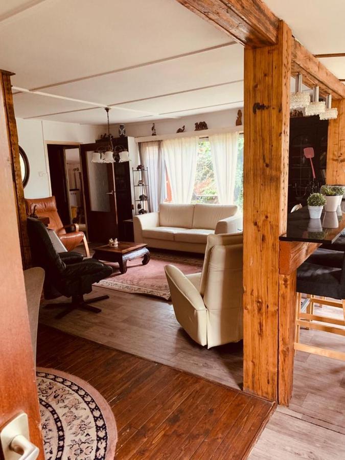 Leuk Vakantiehuisje 6P ブルンスム エクステリア 写真