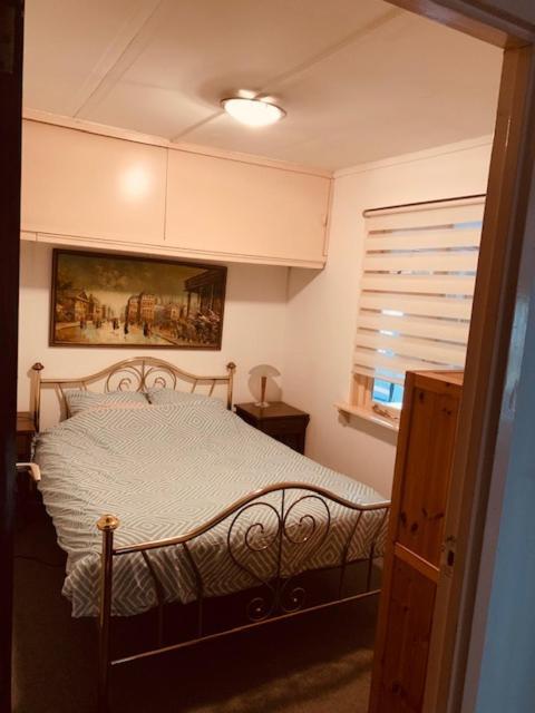 Leuk Vakantiehuisje 6P ブルンスム エクステリア 写真